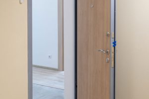 Pros and Cons of Metal Door Frames